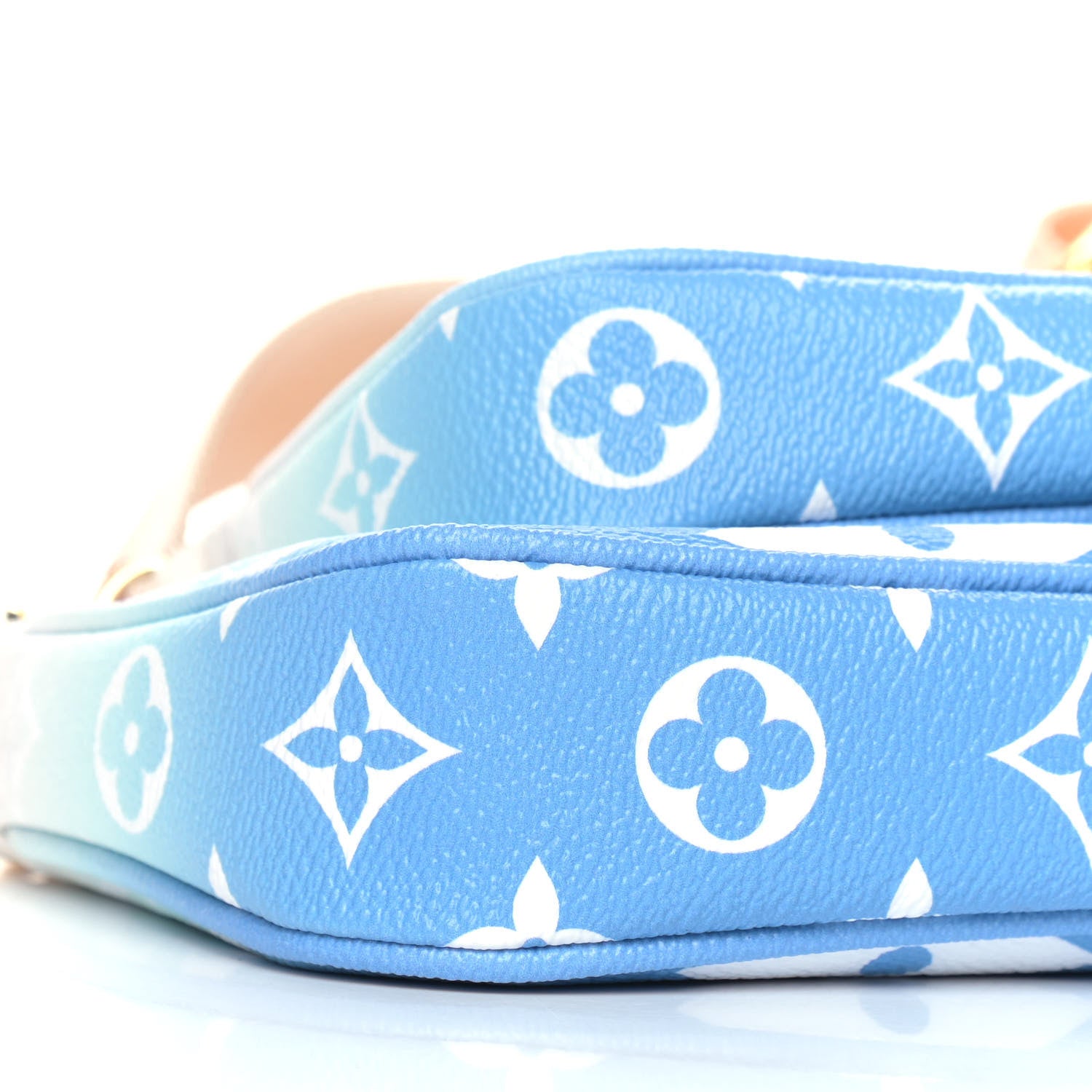Louis Vuitton Monogram Giant By The Pool Multi Pochette Accessories Blue 10 of 11