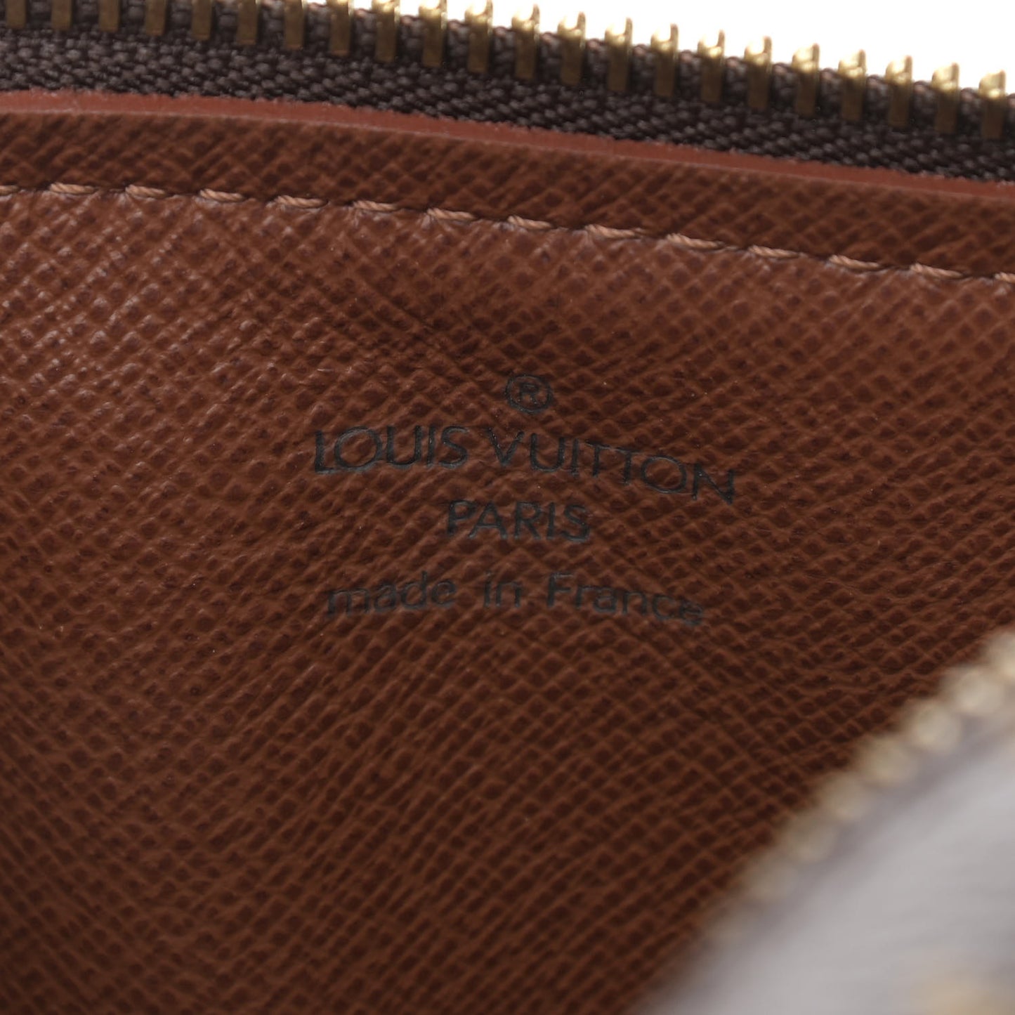 Monogram Papillon 26