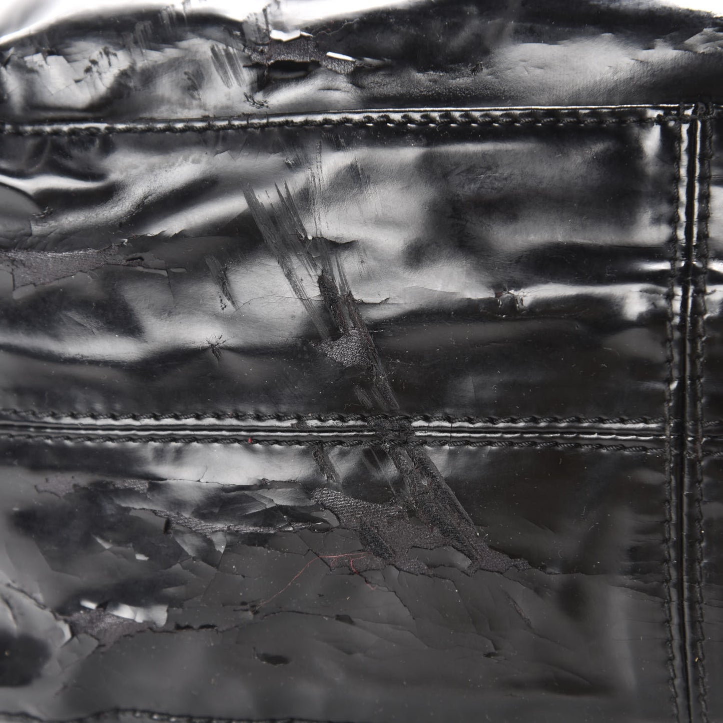 Patent Lacca Large Nuage Bow Hobo Black