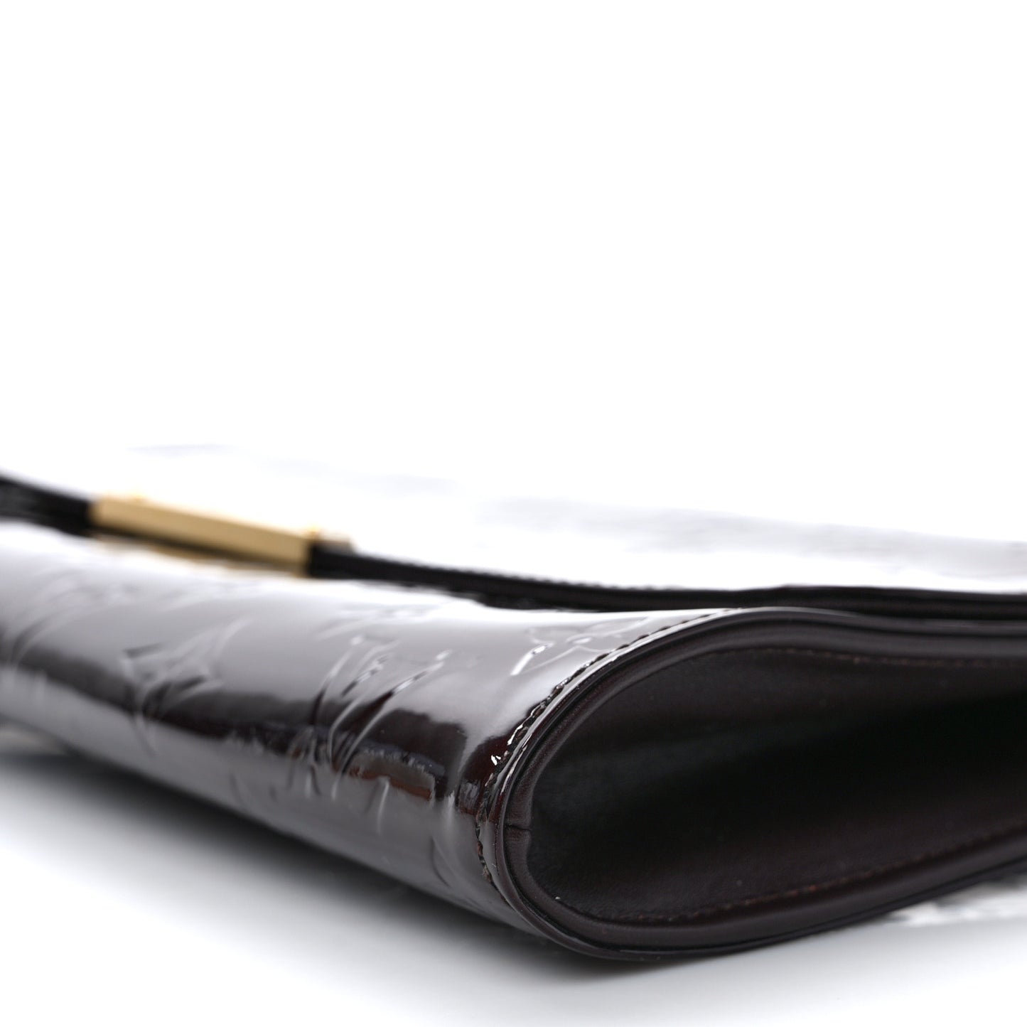 Vernis Robertson Clutch Amarante