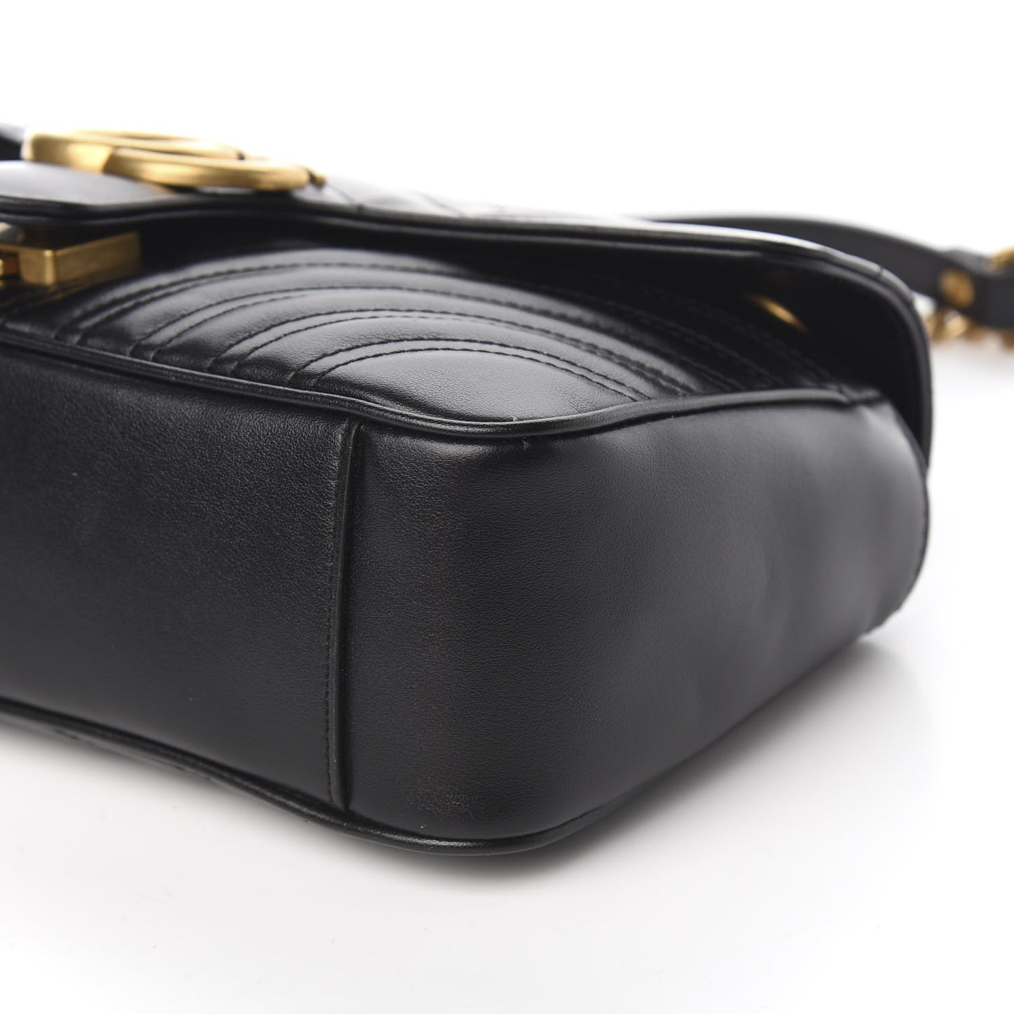 Calfskin Matelasse Small GG Marmont Shoulder Bag Black
