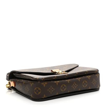 Louis Vuitton Monogram Pochette Metis 4 of 9
