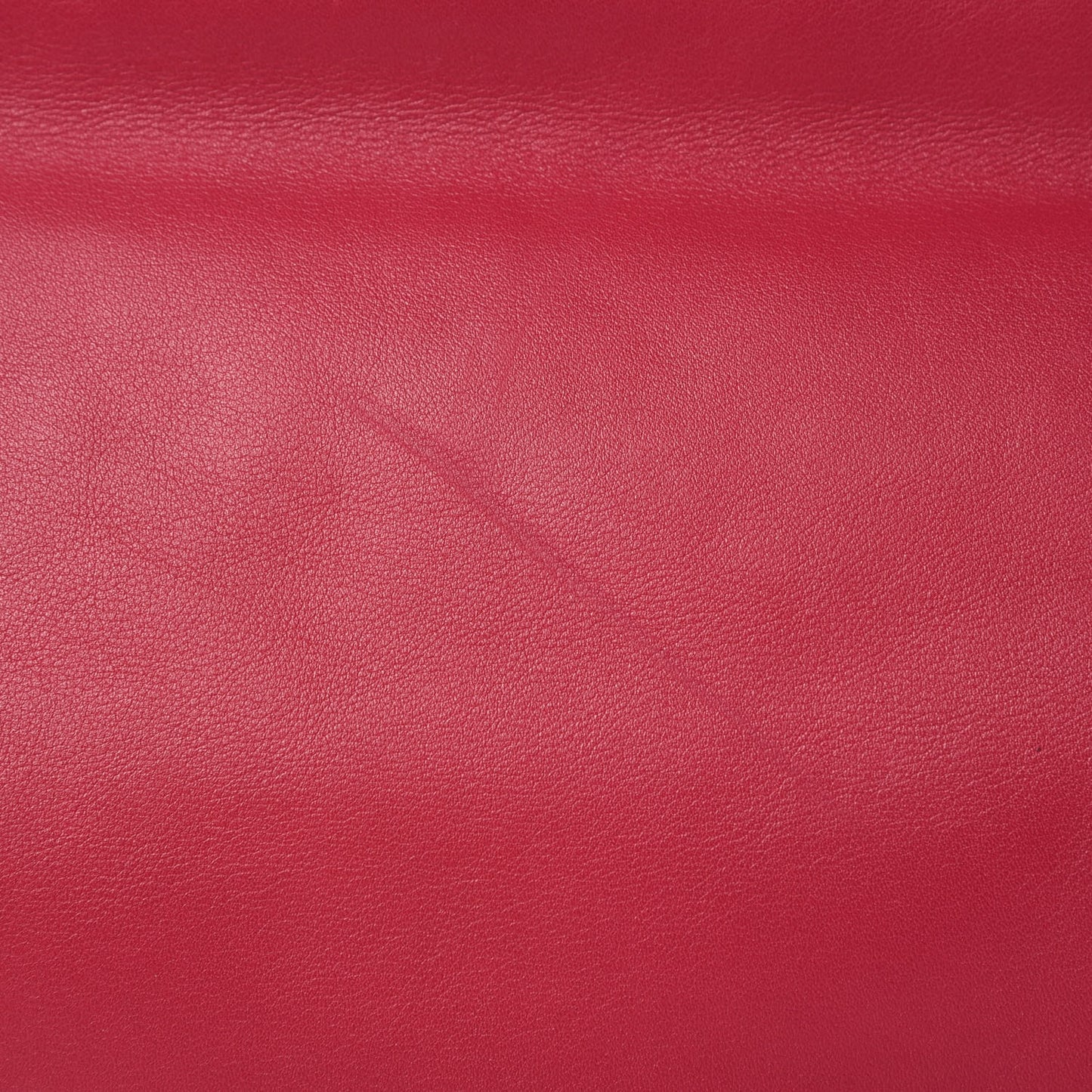 Vitello Medium Rockstud Tote Cyclamin
