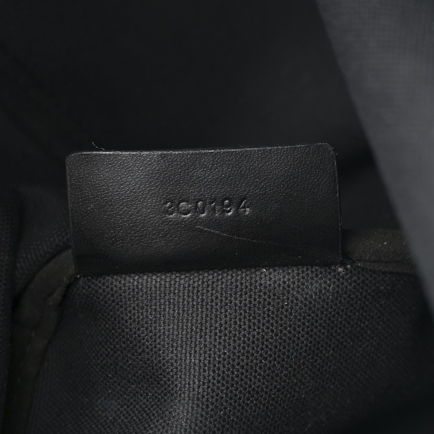 Givenchy Textured Coated Canvas Bambi Print Large Antigona Tote Black 8 of 15