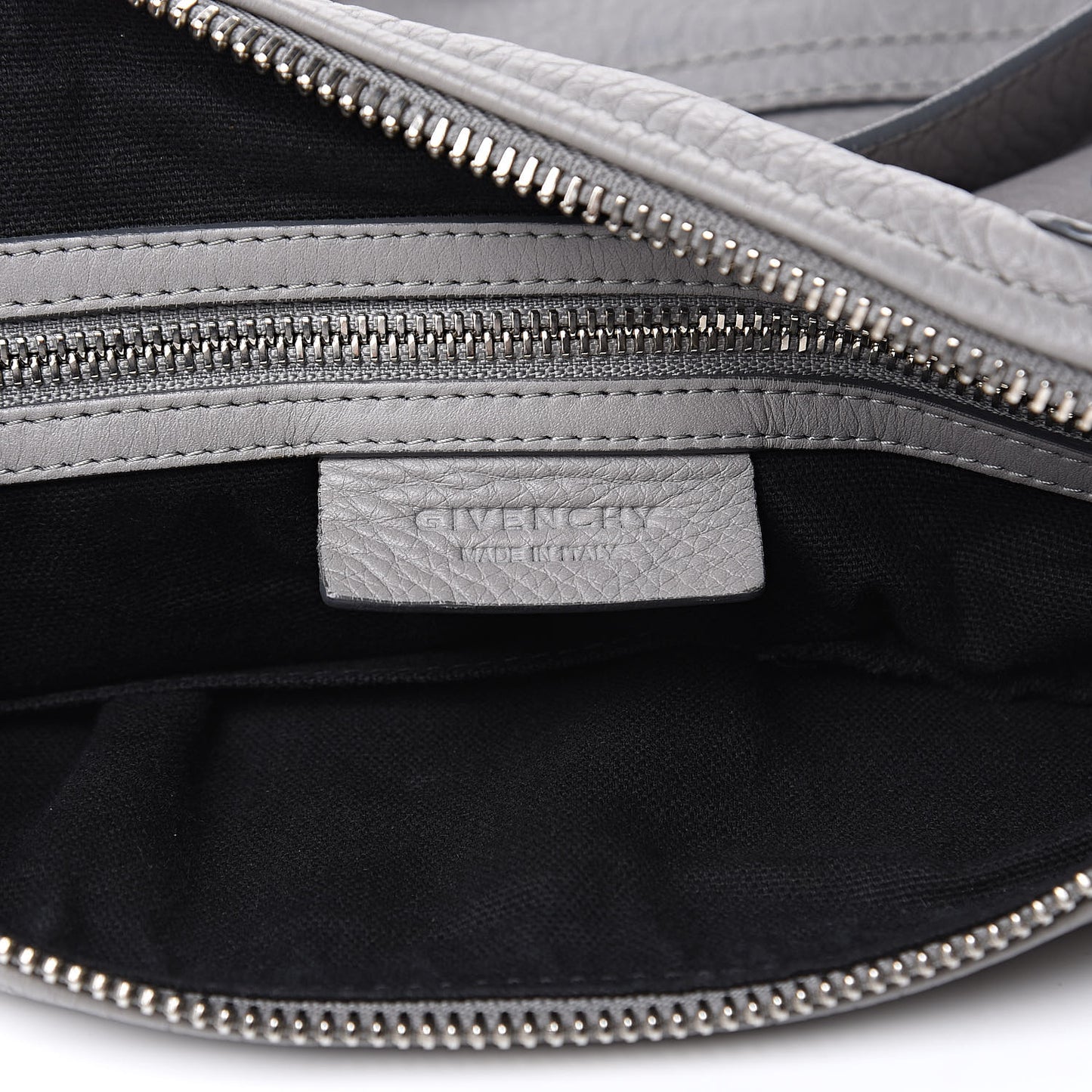 Calfskin Medium Bolt Stud Pandora Pearl Grey