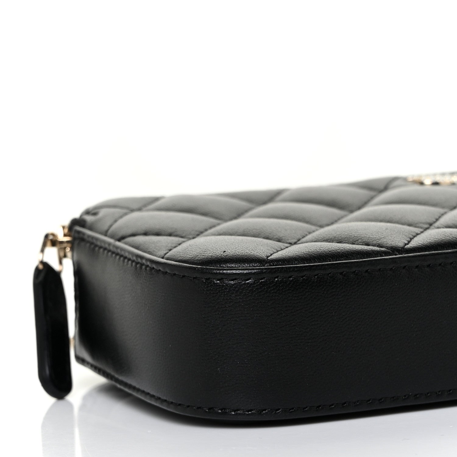 Chanel Iridescent Lambskin Quilted Pearl Clutch With Chain Black 9 of 10
