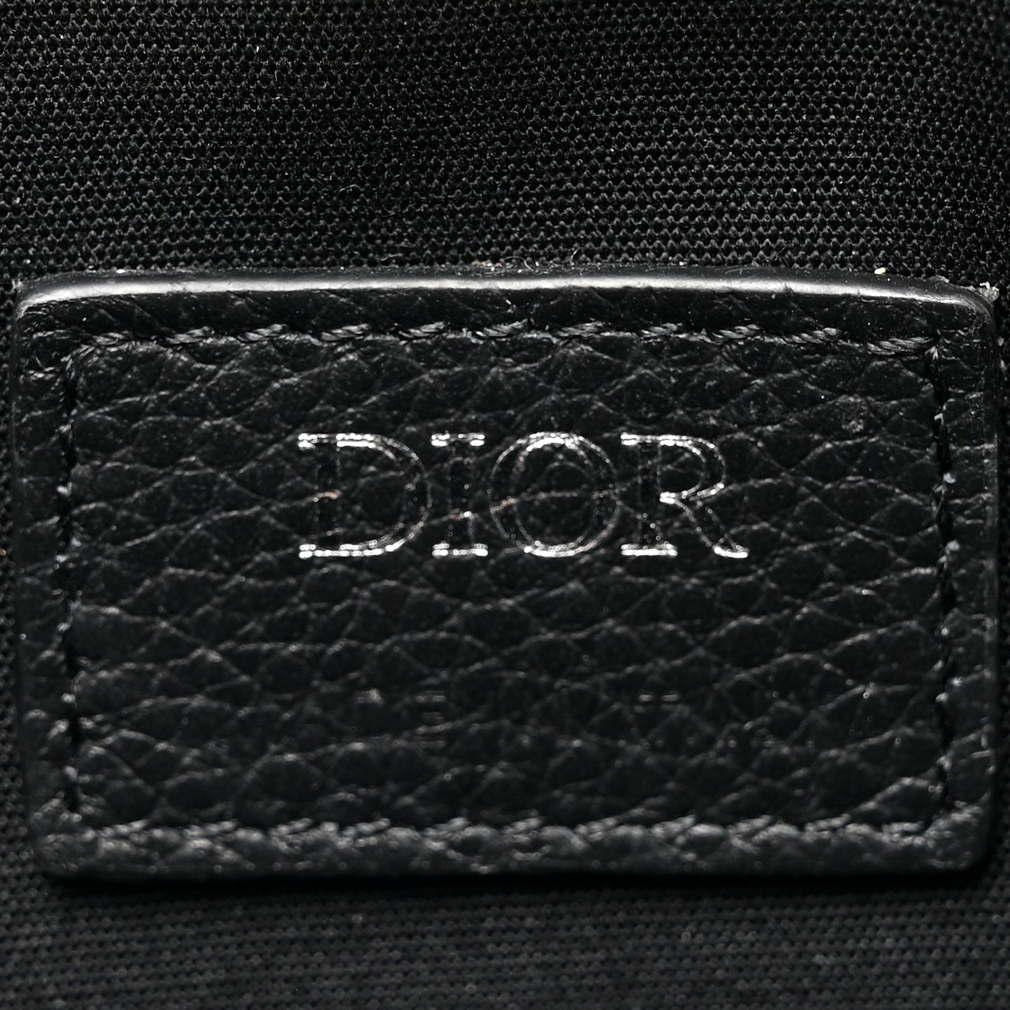 Oblique Saddle Messenger Pouch Black