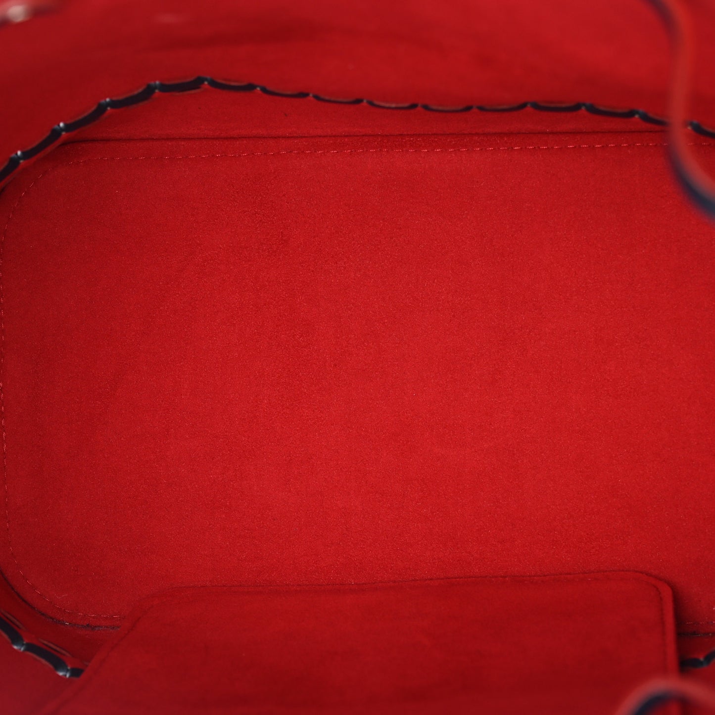 Soft Calfskin Braided Lockme Bucket Marine Rouge