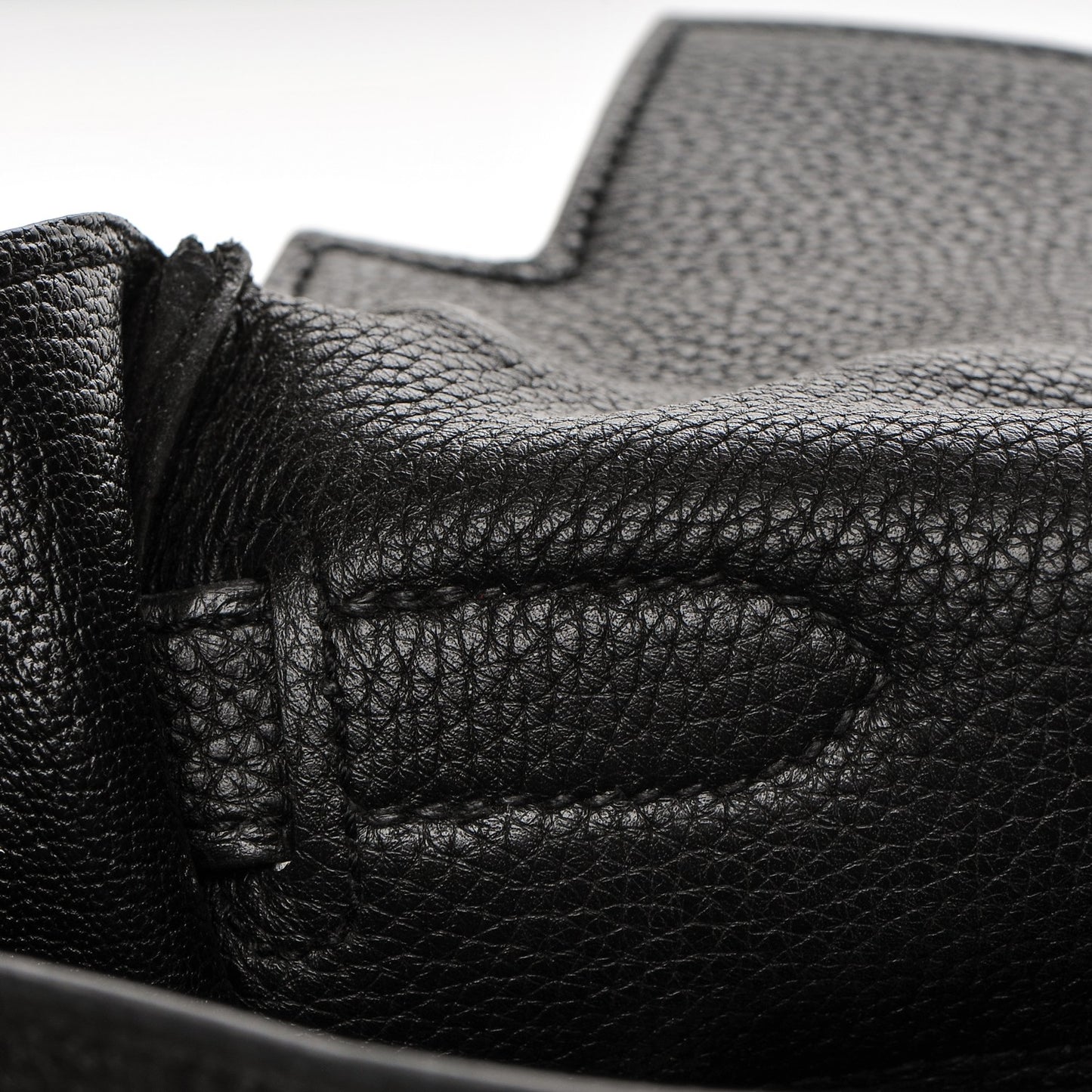 Togo Kelly Retourne 35 Black