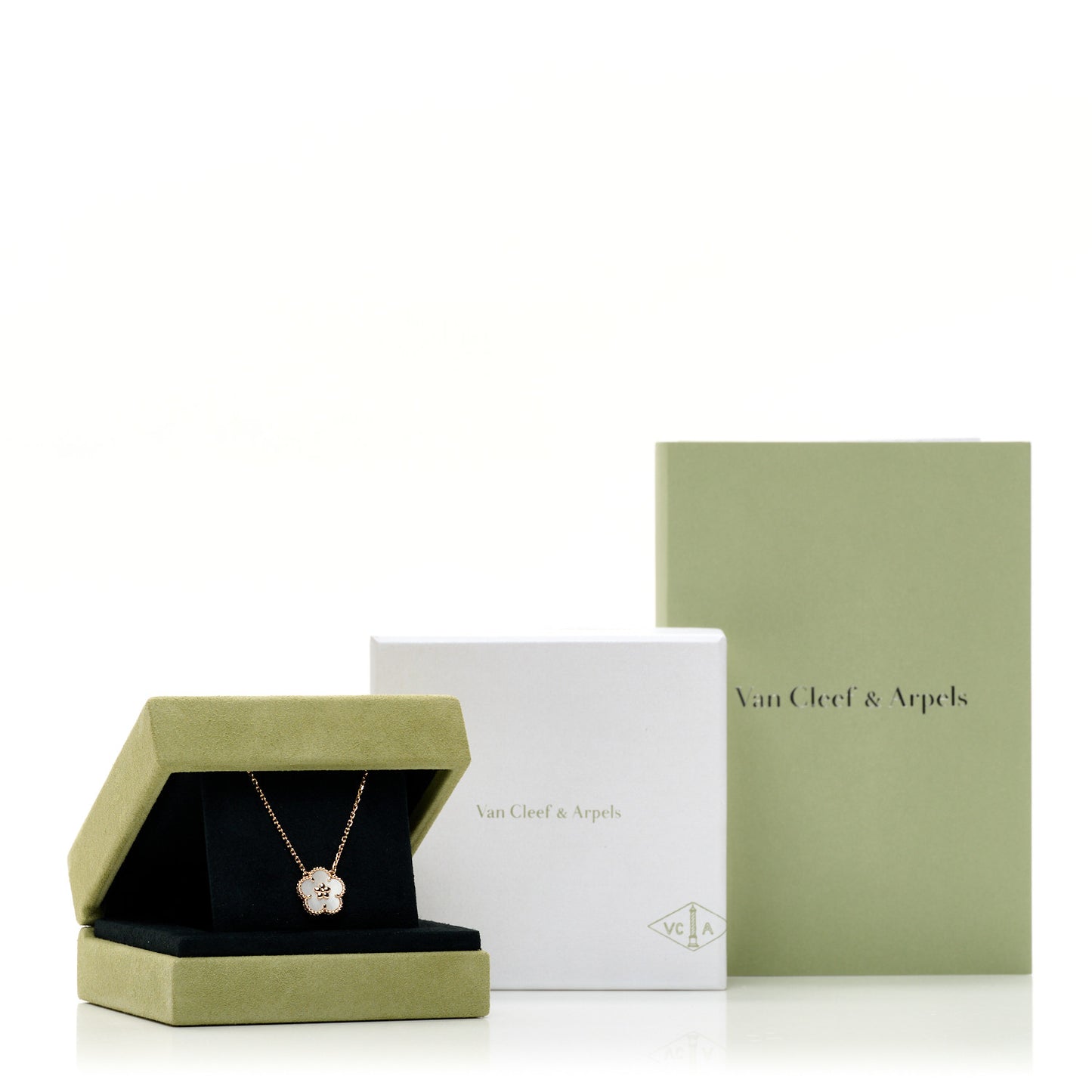 18K Rose Gold Mother of Pearl Lucky Spring Plum Blossom Necklace