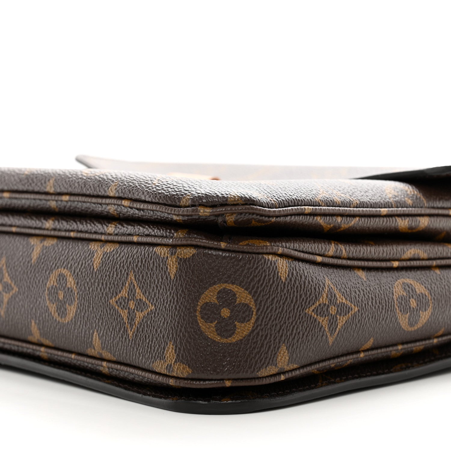 Louis Vuitton Monogram Pochette Metis 9 of 9