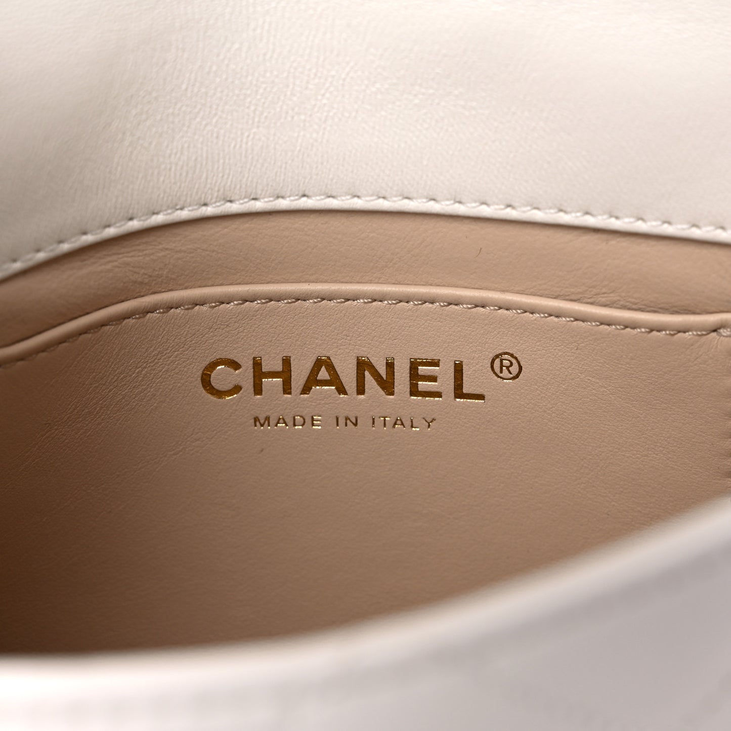 Lambskin Quilted Mini Chain Rows Flap White