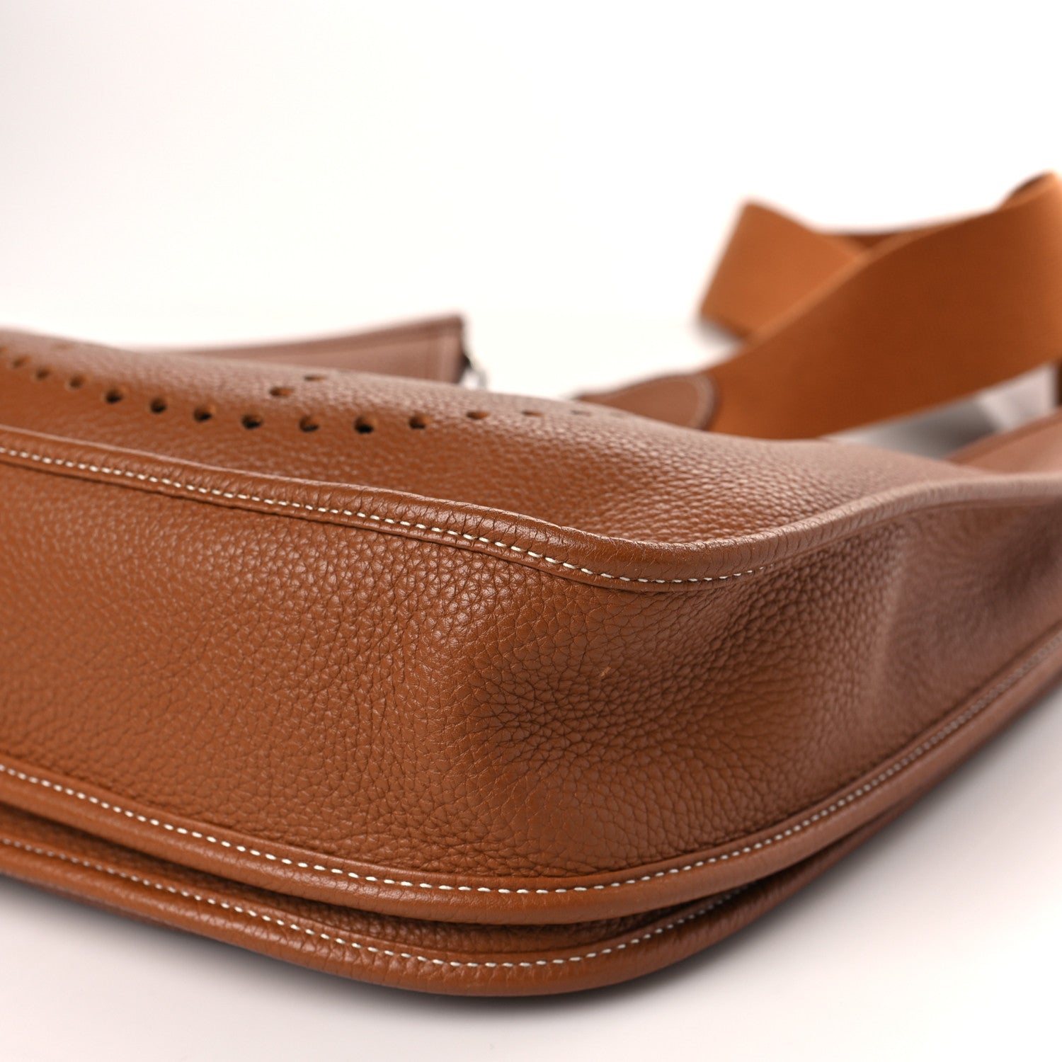 Hermes Taurillon Clemence Evelyne III PM Gold 9 of 10