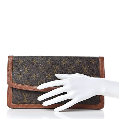 Louis Vuitton Monogram Pochette Dame 26 2 of 8