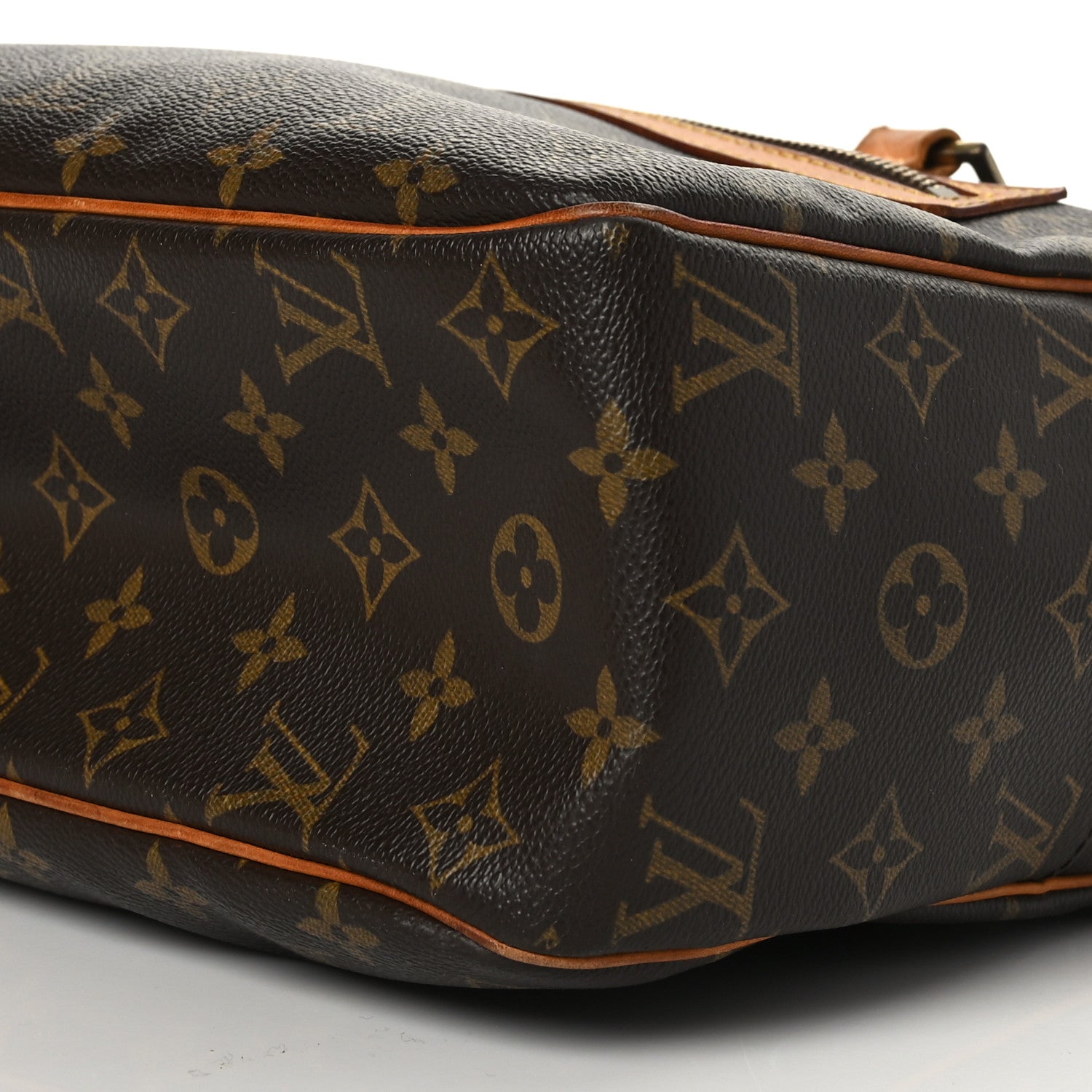 Louis Vuitton Monogram Cite GM 9 of 16