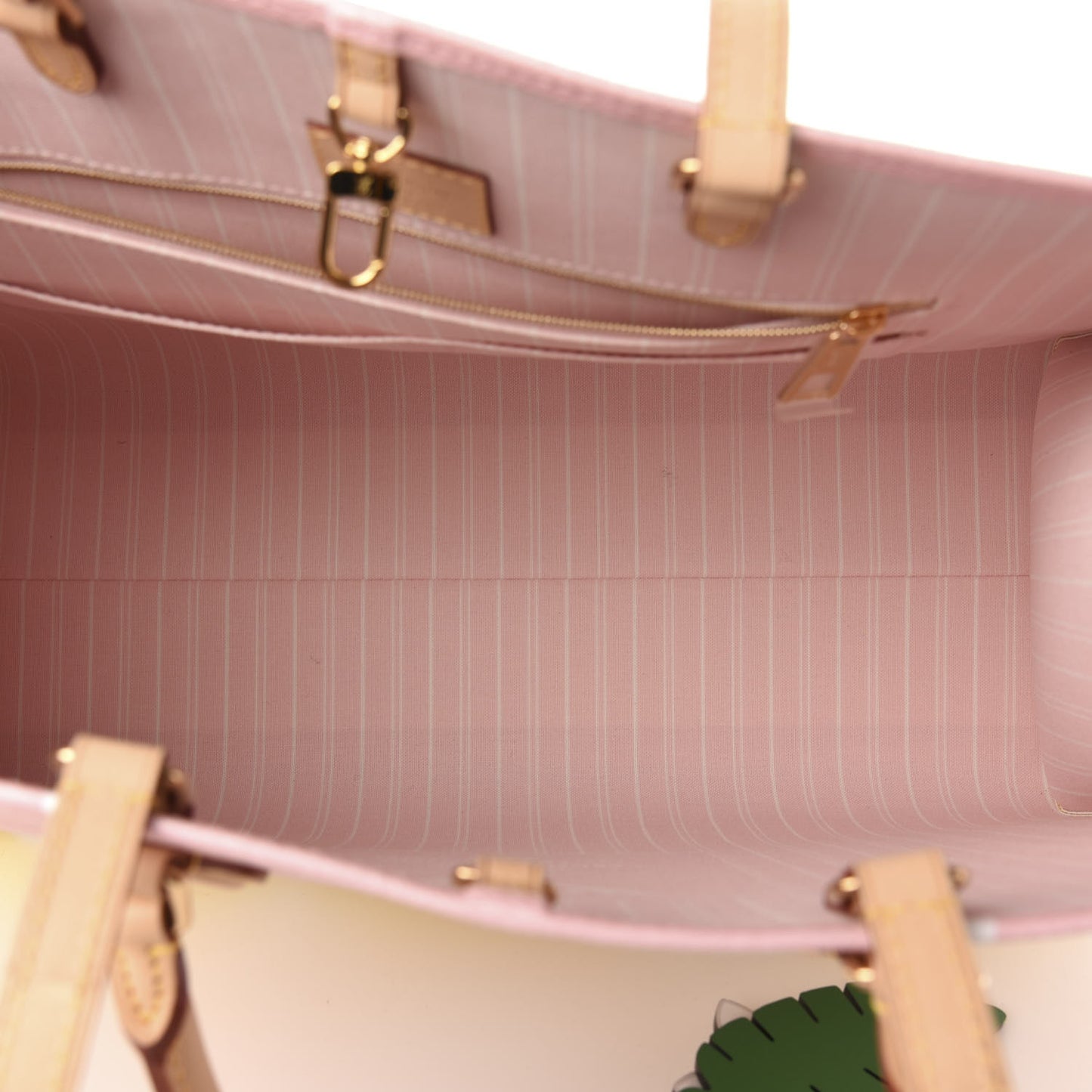 Monogram Giant By The Pool Onthego GM Light Pink