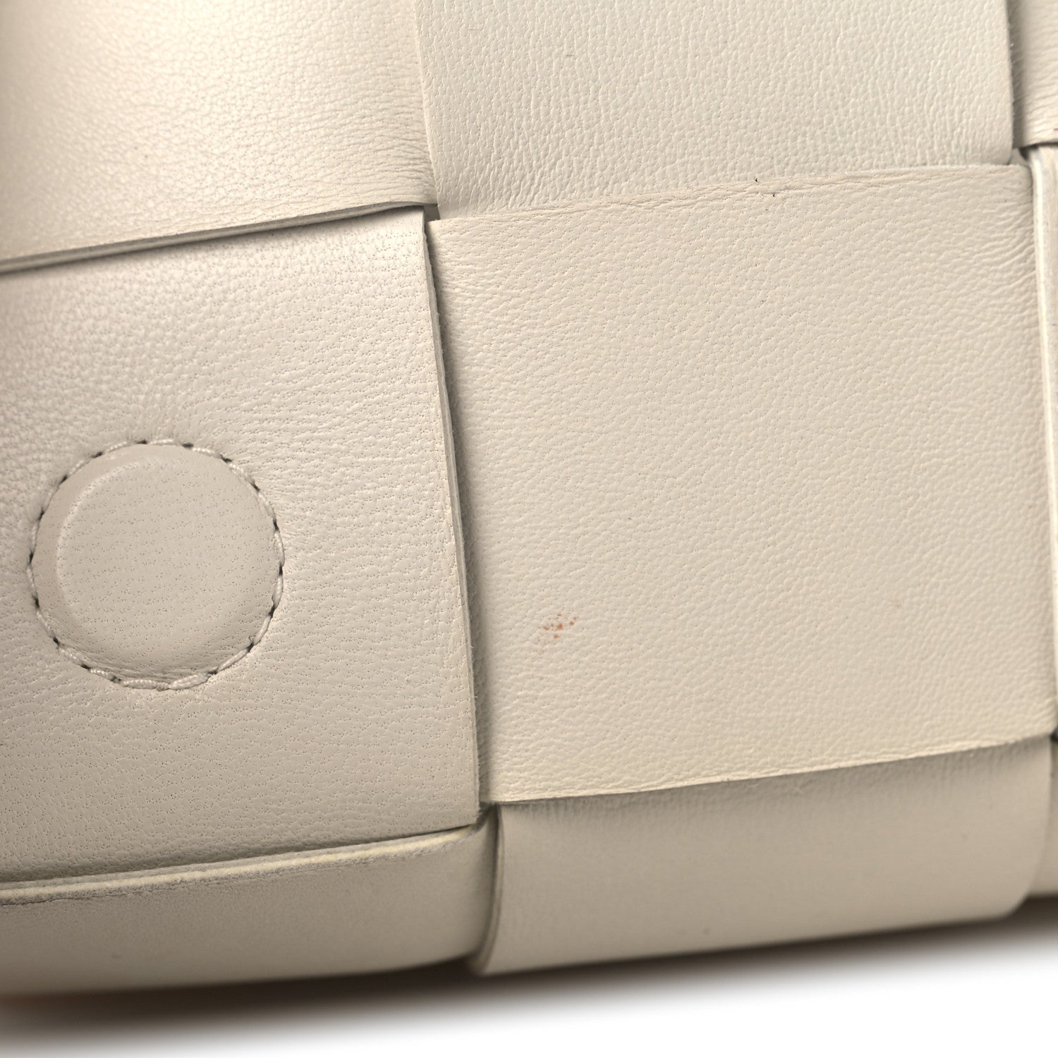 Bottega Veneta Nappa Maxi Intreccio The Belt Cassette Bag White 9 of 9