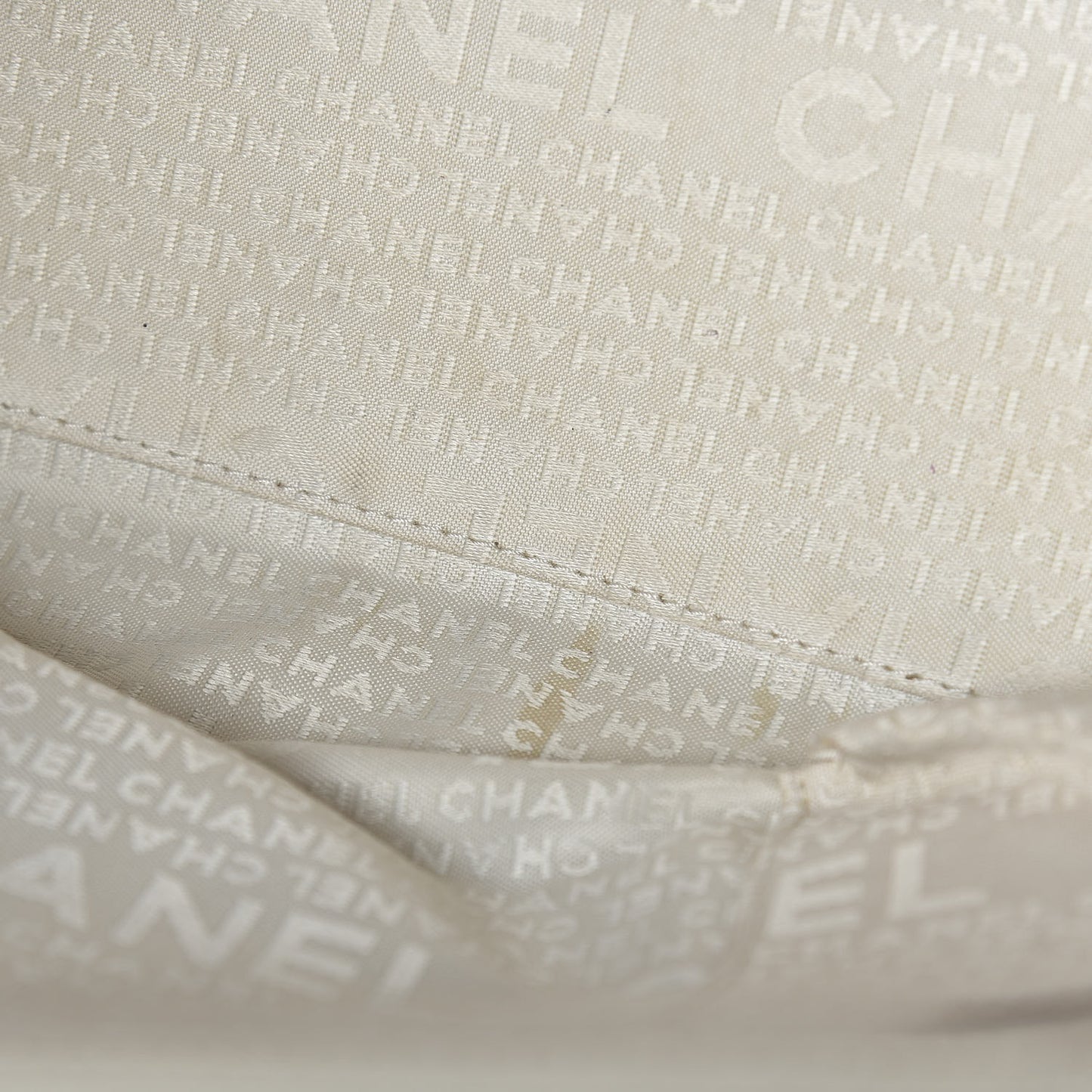 Caviar Square Stitched Tote White