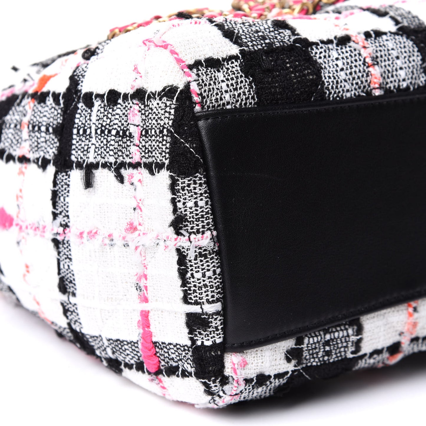 Tweed Chain 20s Signature Hobo White Multicolor