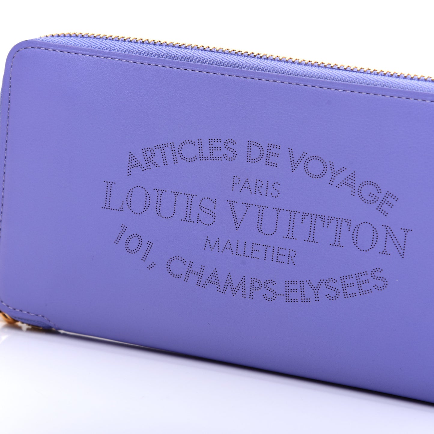 Calfskin Articles de Voyage Zippy Wallet Lilac