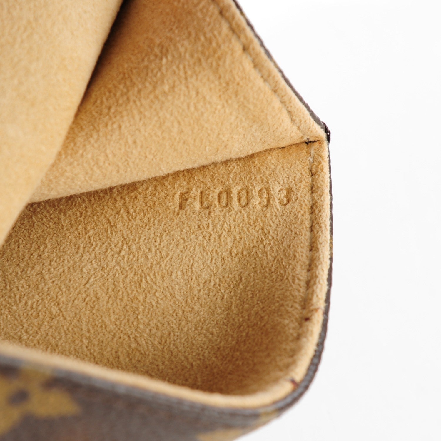 Louis Vuitton Monogram Pochette Florentine XS 8 of 10