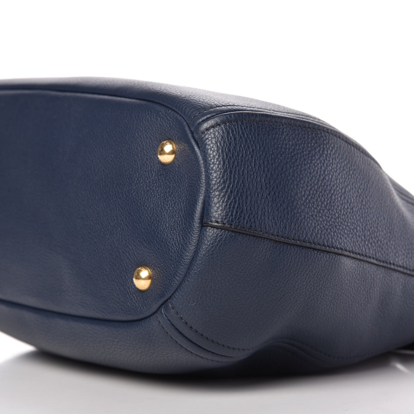 Vitello Daino Shoulder Bag Baltico
