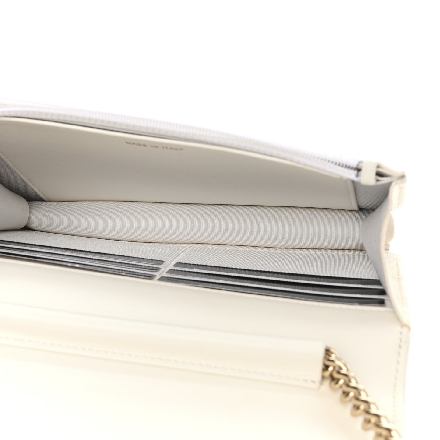 Caviar Quilted Boy Wallet On Chain WOC White