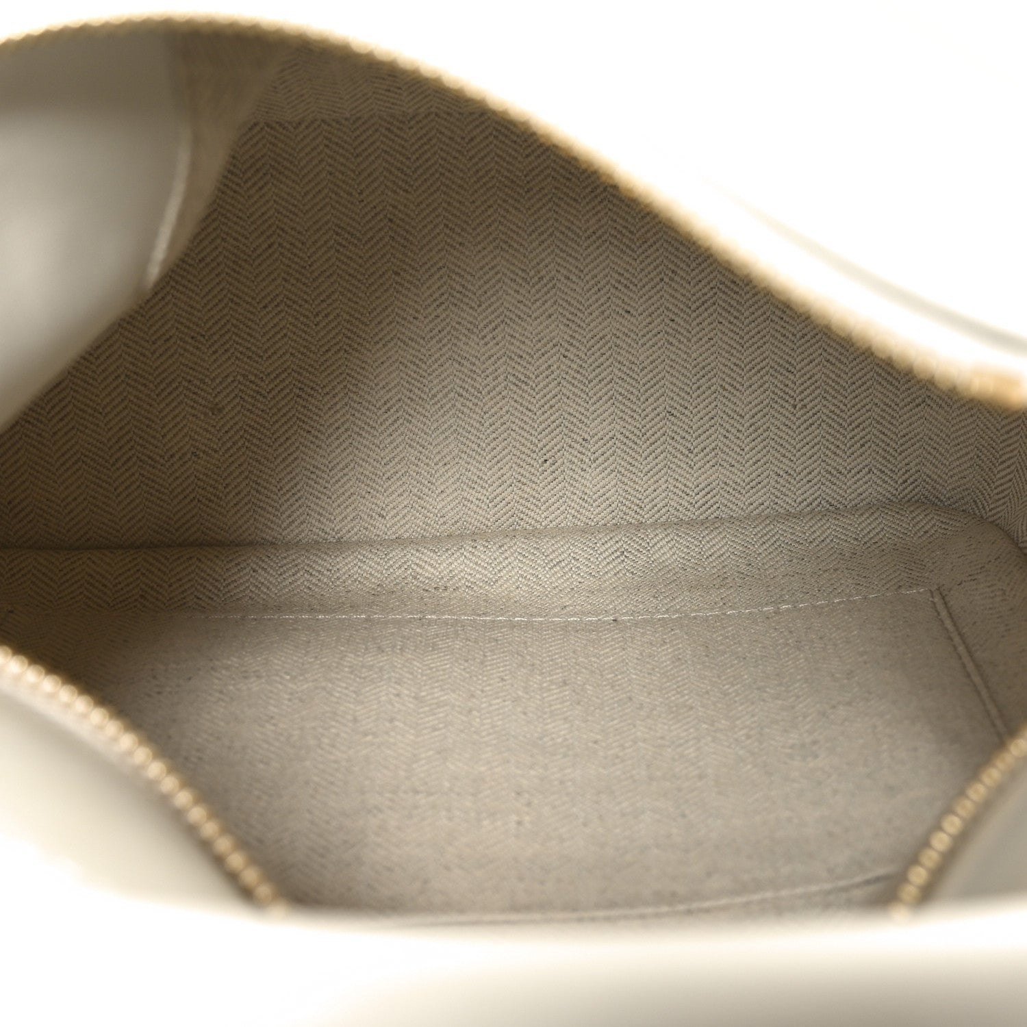 Loewe Classic Calfskin Small Puzzle Edge Bag Soft White Paper Craft 5 of 9