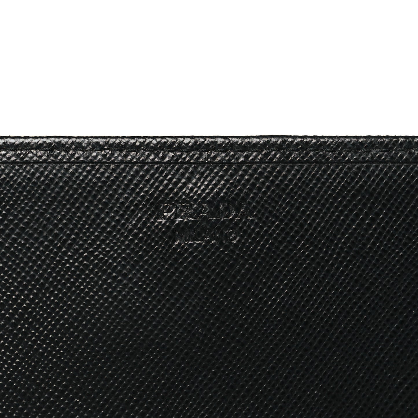 Saffiano Metal Oro Chain Wallet Black