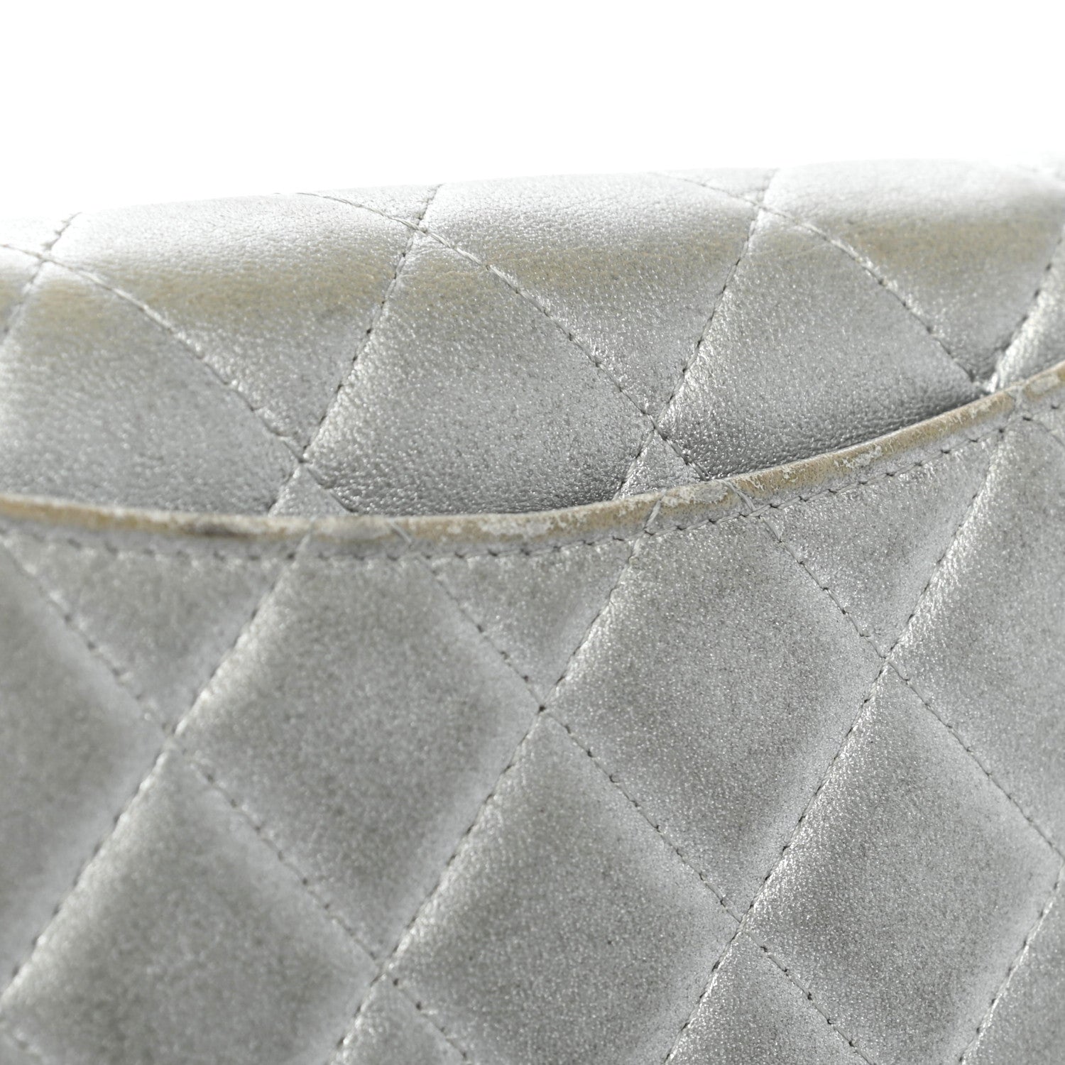Chanel Metallic Lambskin Quilted Yen Wallet Silver 16 of 16