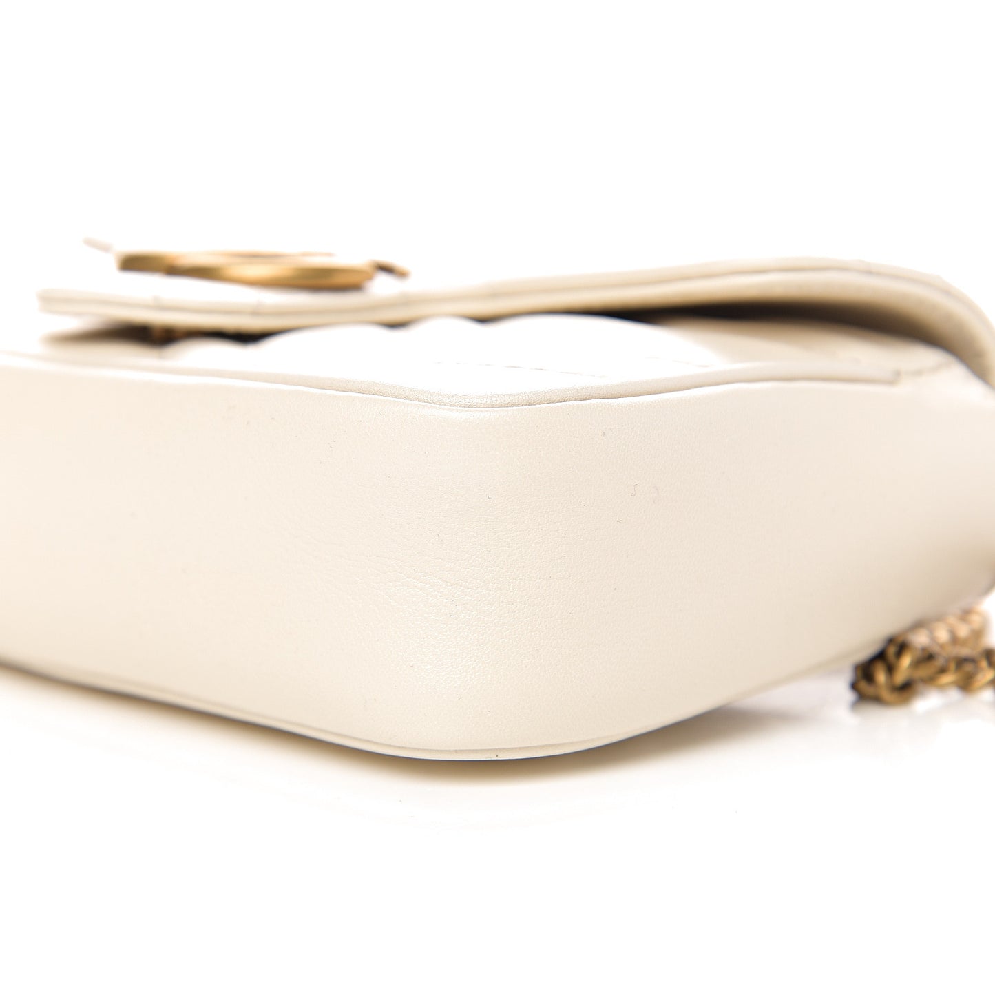 Calfskin Matelasse Super Mini GG Marmont Shoulder Bag White