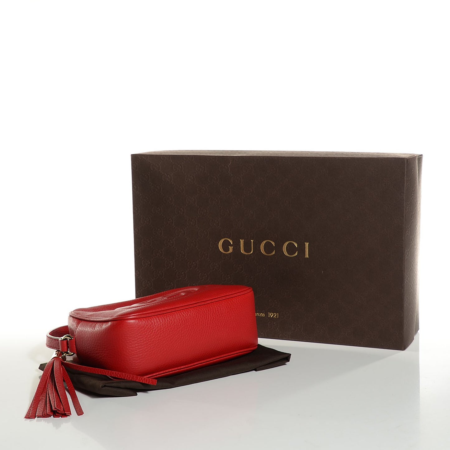 Pebbled Calfskin Small Soho Disco Bag Vibrant Red