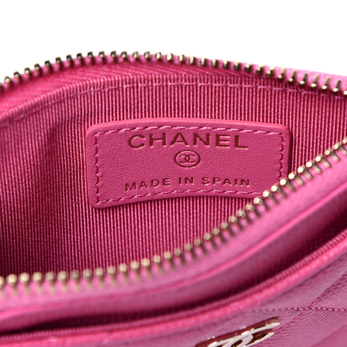 Caviar Quilted CC Zip Card Holder Pink