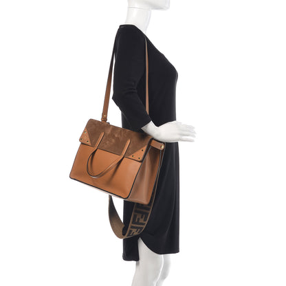 Fendi Vitello Grace Suede Flip Tote Nocciola Marrone 4 of 15