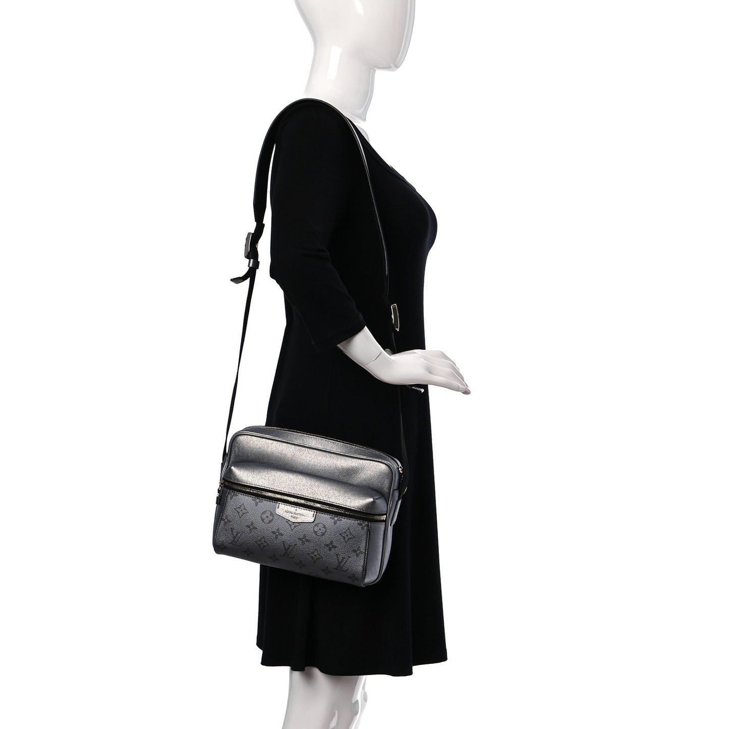 Taigarama Outdoor Messenger Gunmetal