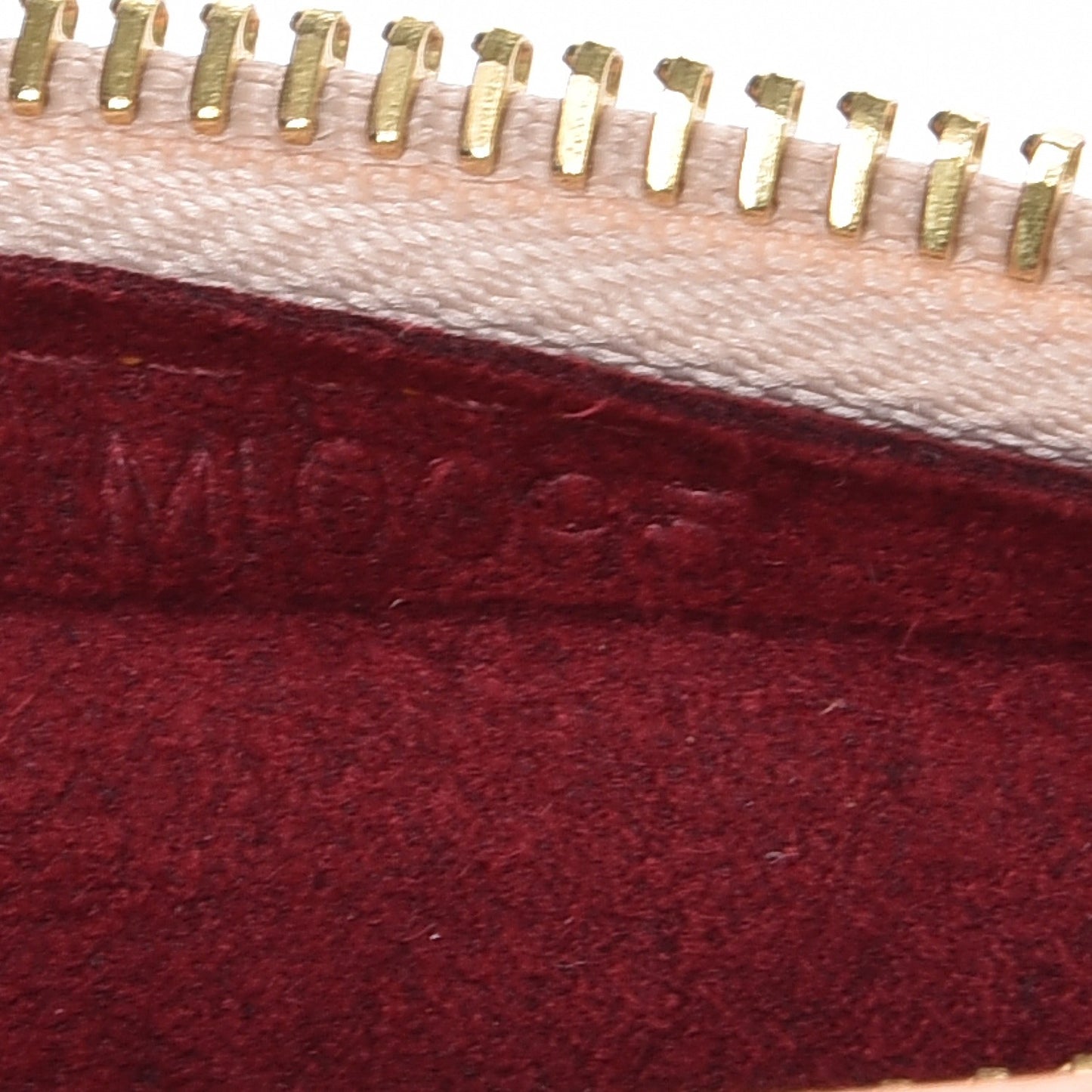 Monogram Multicolor Shirley White