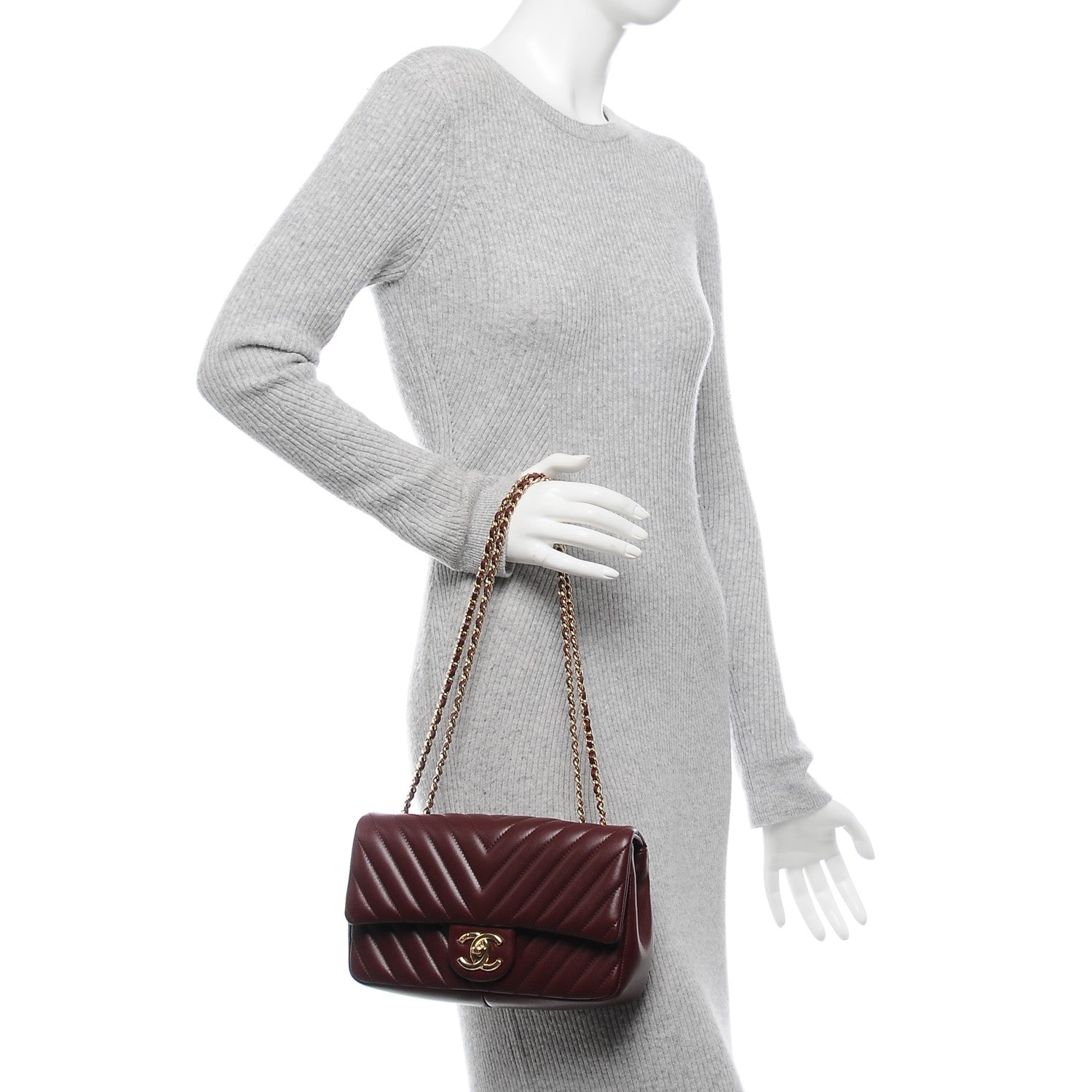 Chanel Lambskin Medium Surpique Chevron Single Flap in Burgundy 2 of 8
