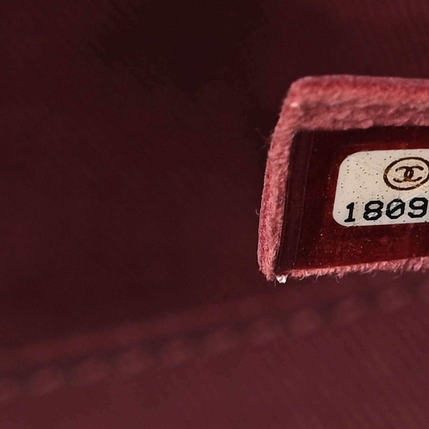 Crumpled Grained Calfskin Jumbo CC Crave Flap Brown