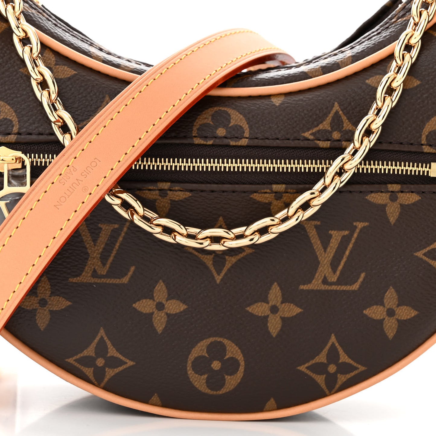 Monogram Loop