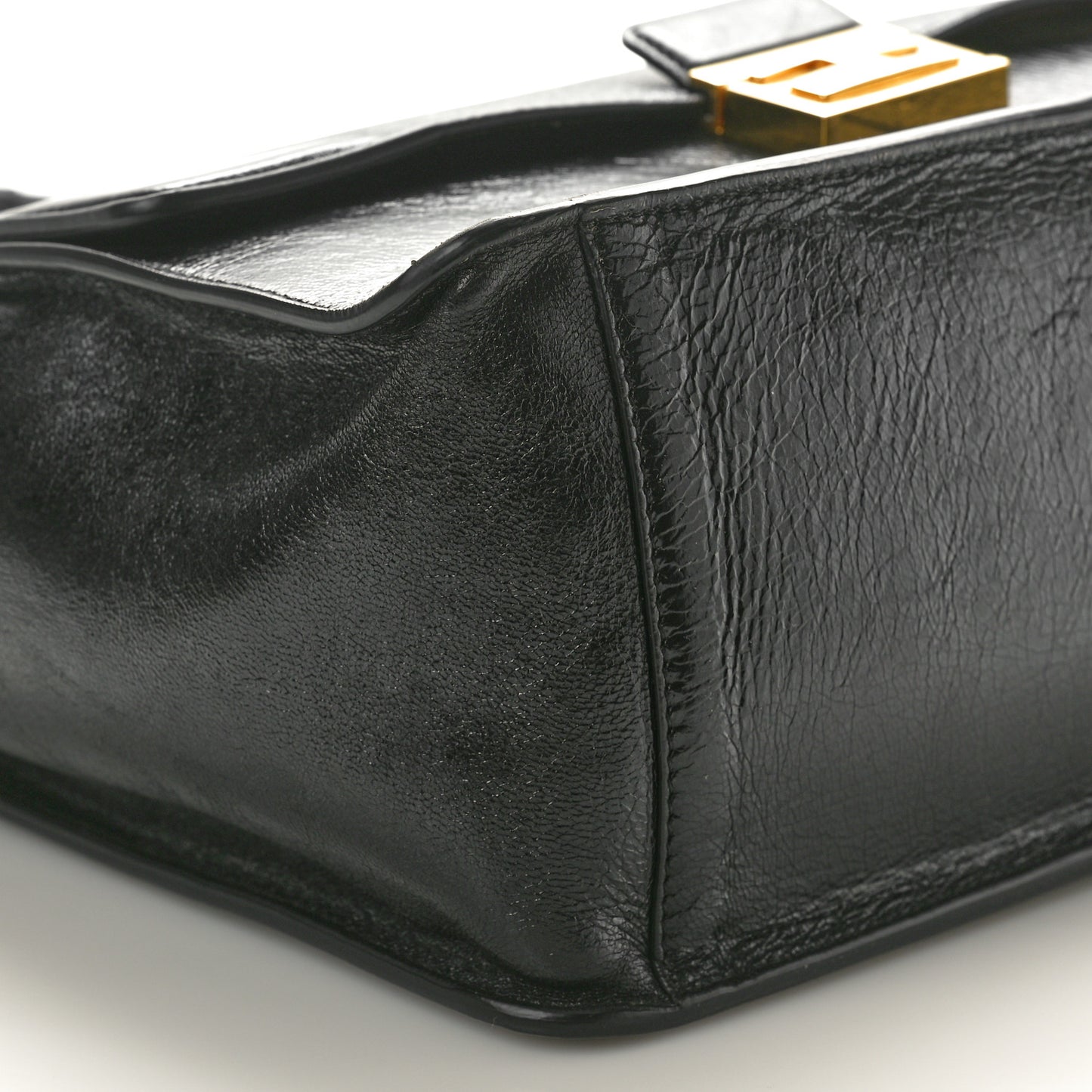 Agnello Old Shine Large Kan U Shoulder Bag Black
