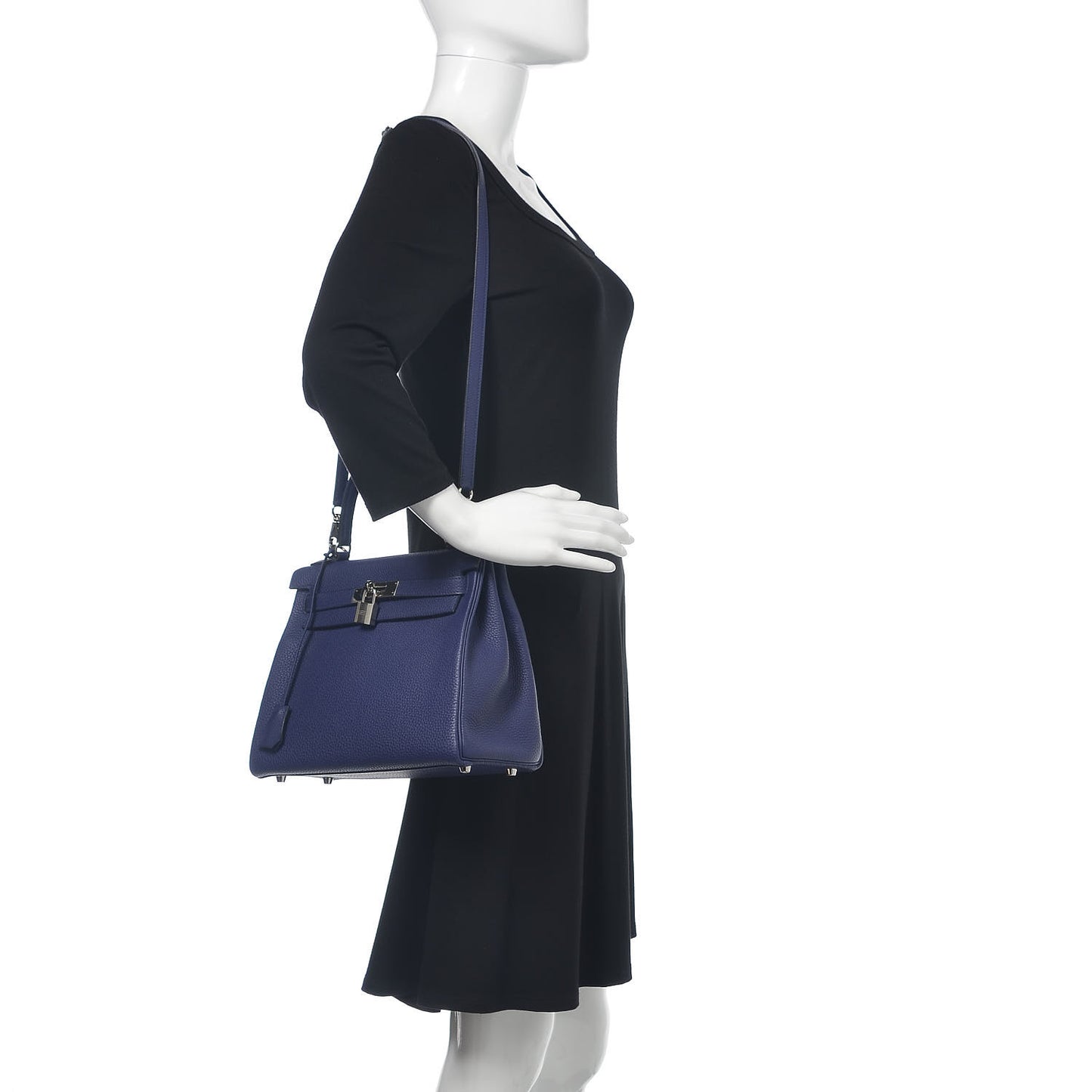 Togo Kelly Retourne 28 Bleu Encre