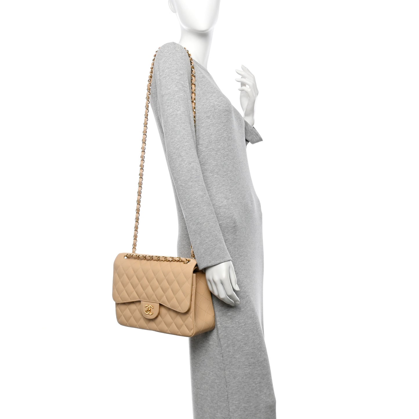 Caviar Quilted Jumbo Double Flap Beige Clair