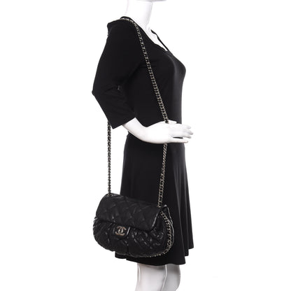 Chanel Washed Lambskin Quilted Medium Chain Around Messenger Black 2 of 15