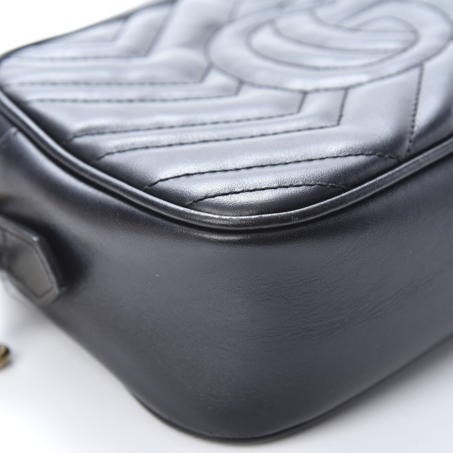 Gucci Calfskin Matelasse Small GG Marmont Chain Shoulder Bag Black 12 of 17