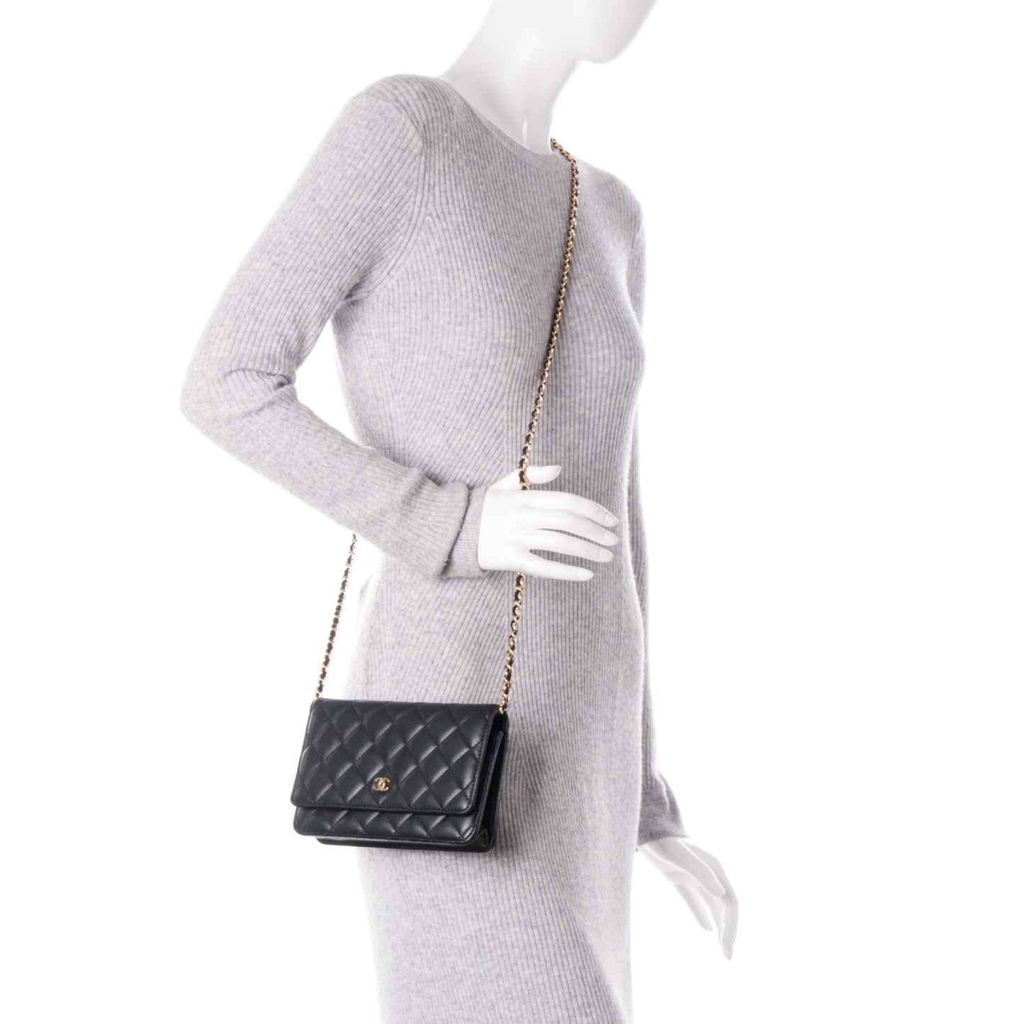 Lambskin Quilted Wallet On Chain WOC Black