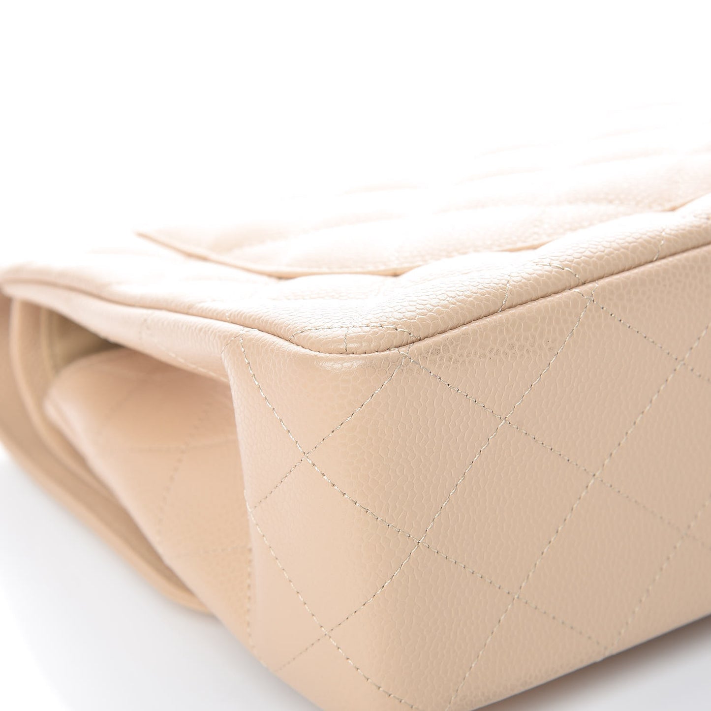 Caviar Quilted Jumbo Double Flap Beige Clair