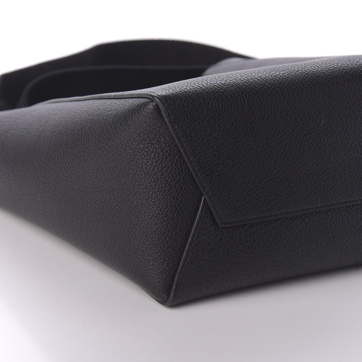 Soft Grained Calfskin Sangle Bucket Bag Black