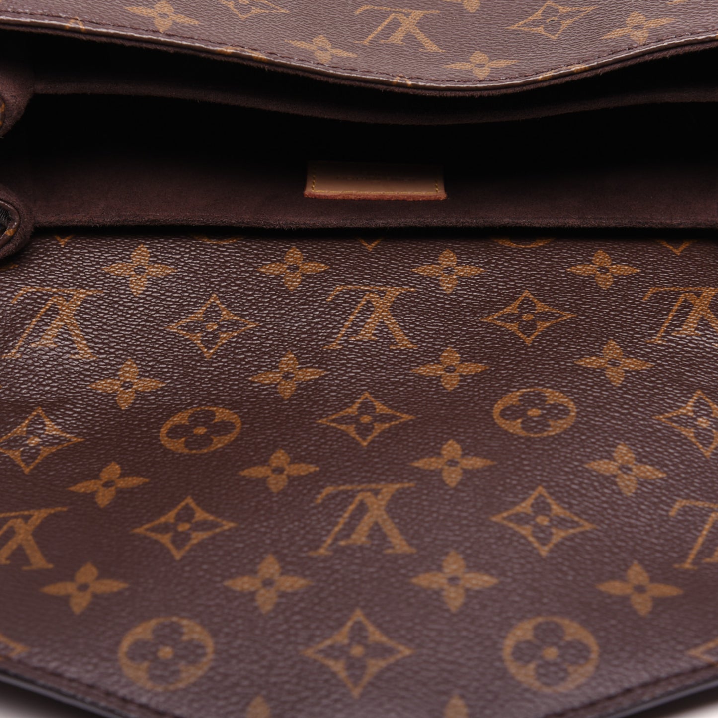 Monogram Pochette Metis
