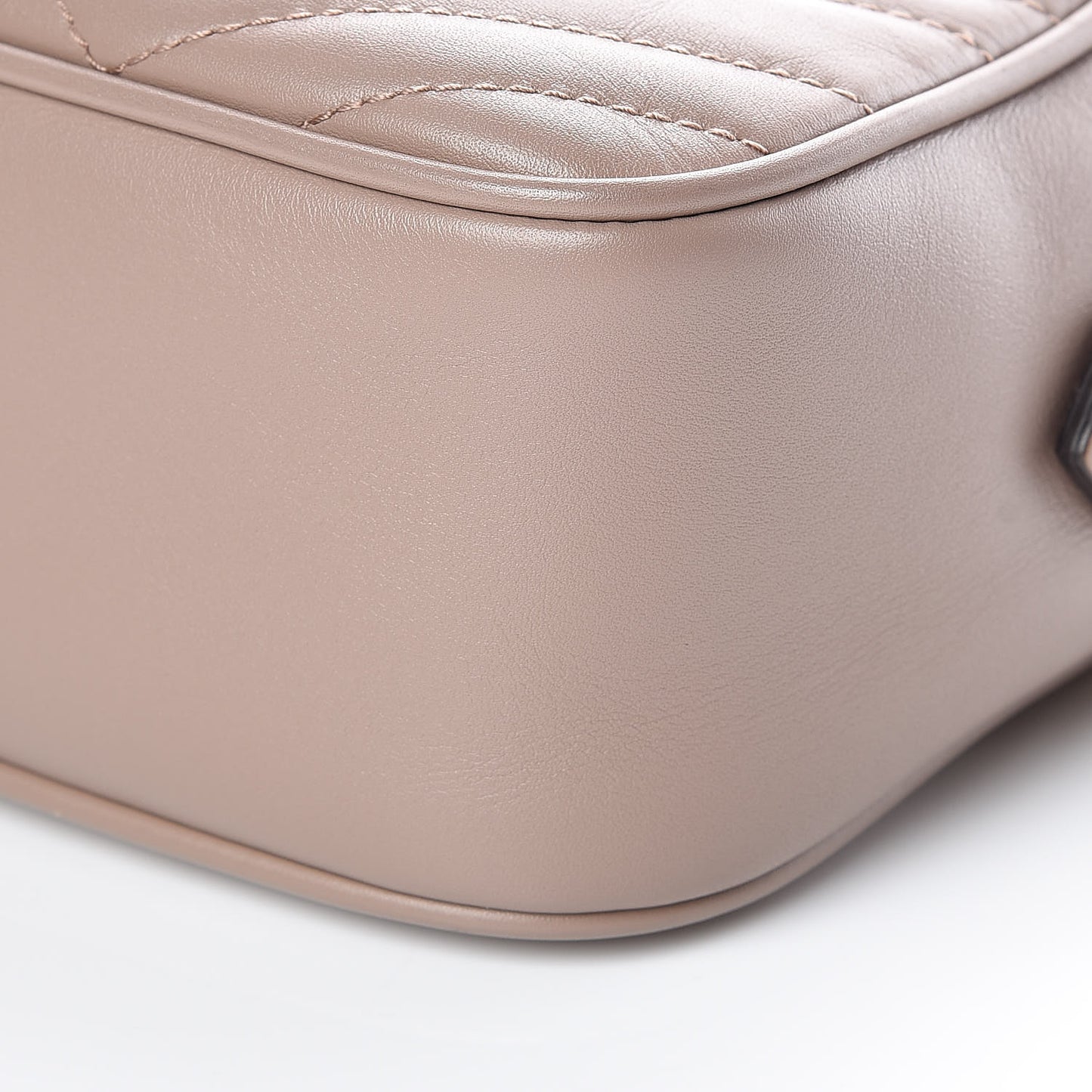 Calfskin Matelasse Small GG Marmont Chain Shoulder Bag Taupe