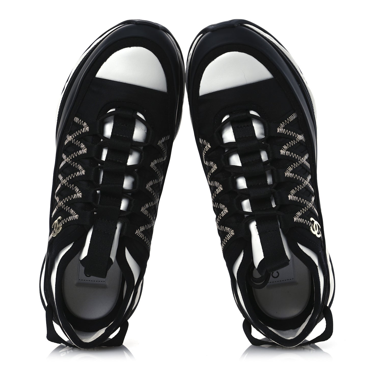 Mixed Fibers Suede Calfskin CC Sneakers 39 White Black